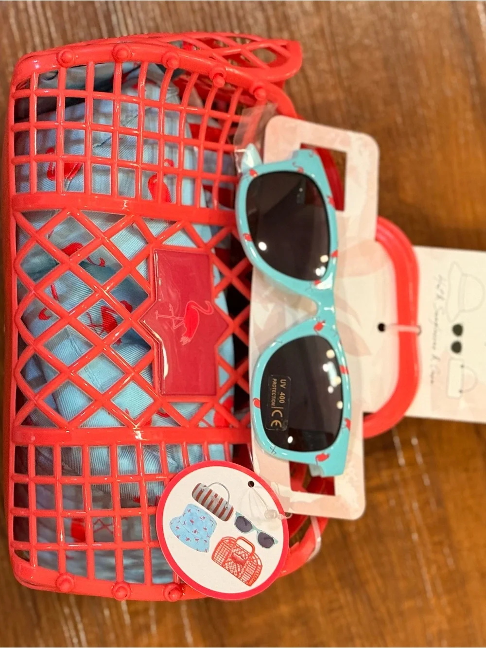 Fun In The Sun Tote - Picture 2 of 6